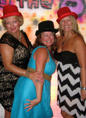 Crazy, nutty reunion pics
